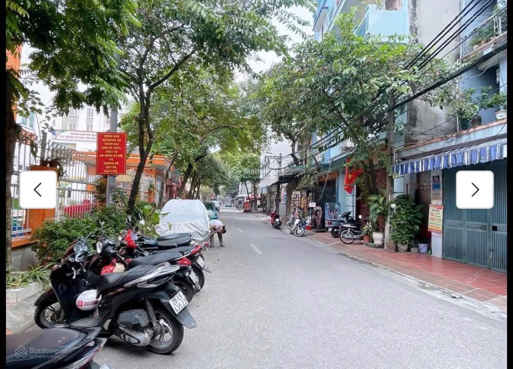 Bán nhà phố Ao Sen, Mỗ Lao, Hà Đông 130m² giá 60 tỷ - Đầu tư sinh lời cao!