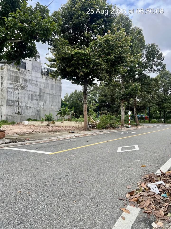 Đất nền 2 mặt tiền đường 3, P. Hòa Phú, 300m² - Sổ hồng chính chủ!