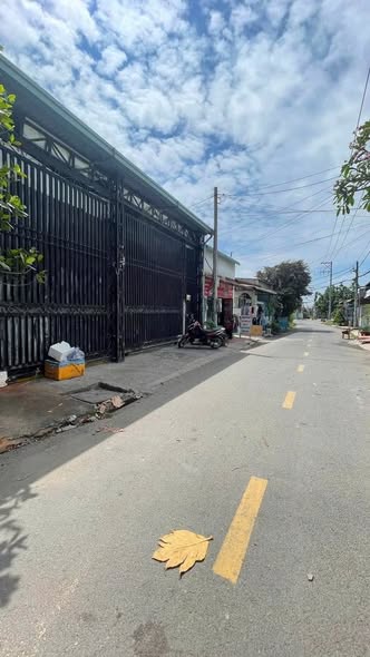 Kho xưởng Hóc Môn 200m² giá 6.5 tỷ - Đầu tư sinh lời ngay!