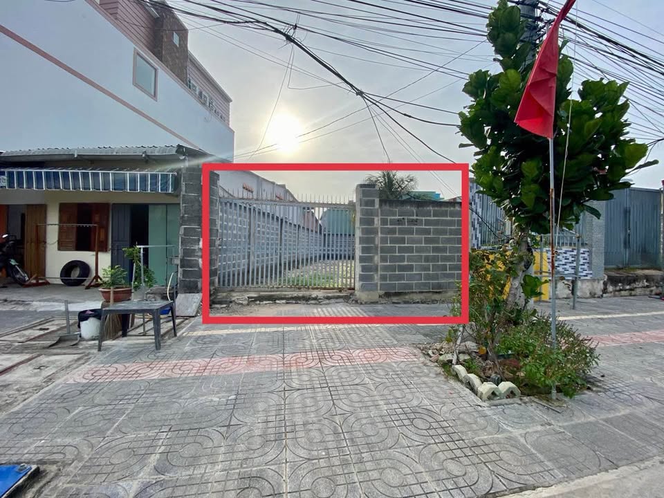 Đất mặt tiền đường Lộc An - Hồ Lồ 117m² giá 3.8 tỷ - Kinh doanh sầm uất, gần bãi tắm!