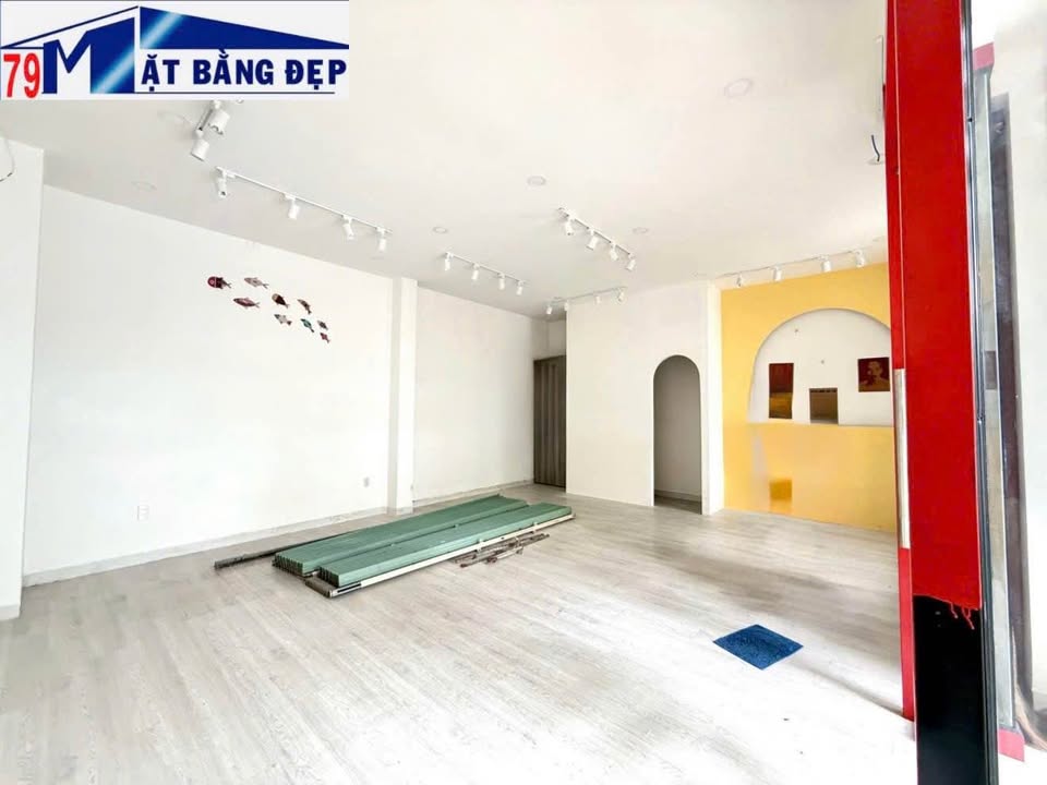 Mặt bằng cho thuê mặt tiền đường Ngô Thời Nhiệm, Nha Trang 48m² - Kinh doanh sạch ngay phố Hàn Quốc!