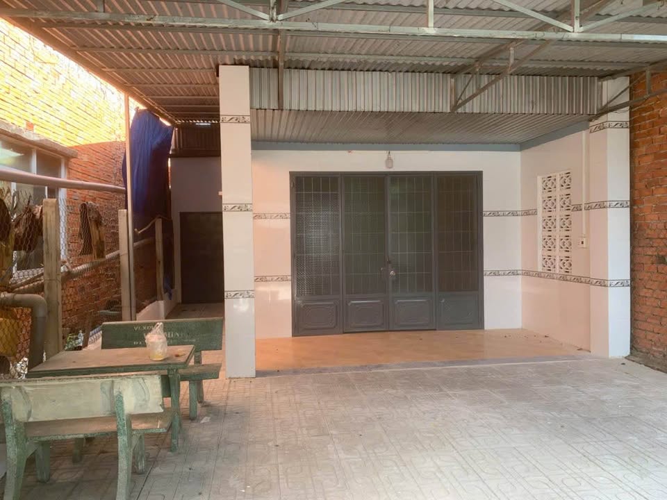 Nhà riêng Ninh Thạnh, Tây Ninh 114m² giá 520 triệu - Tiện ích đầy đủ, sẵn sàng ở ngay!