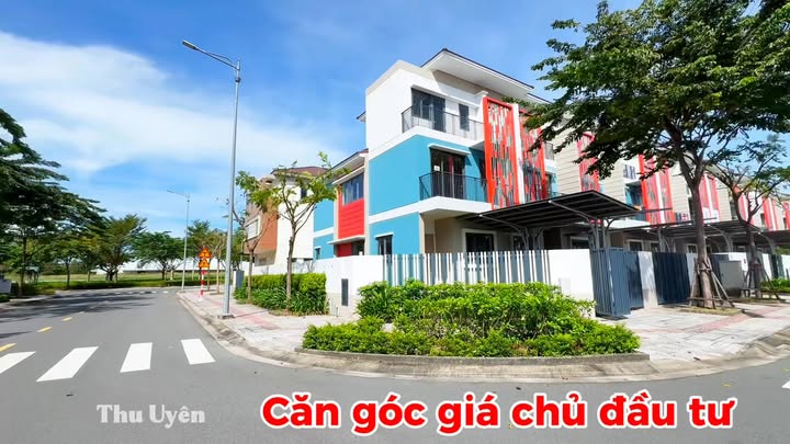 Nhà phố Vĩnh Tân Tân Uyên 157m² giá thỏa thuận - Sân vườn thoáng đãng, thiết kế hiện đại!