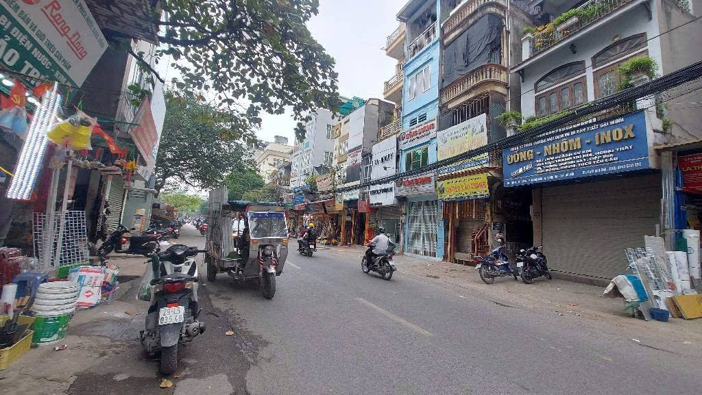 Nhà phân lô đường Phạm Văn Nghị, Cổ Nhuế 2, 35m² giá 6.6 tỷ - Đỗ ô tô thoải mái!