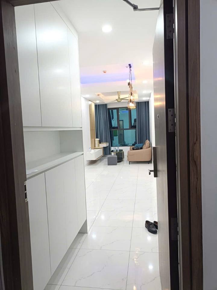 Căn hộ Opal Skyline Lái Thiêu 60m² giá 2.4 tỷ - View Landmark 81 thoáng mát!