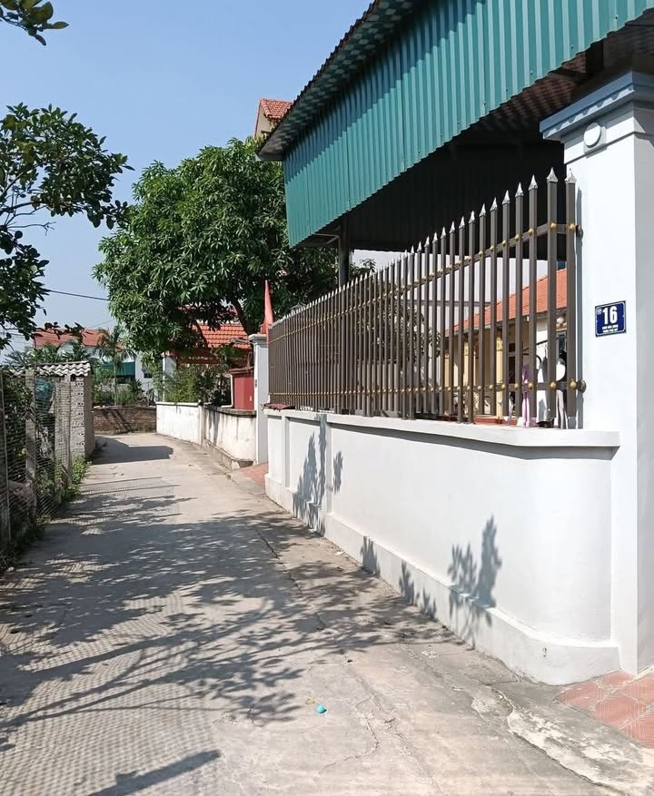 Đất Hồng Vân Thường Tín 40m² giá 2.32 tỷ - Ô tô đỗ cửa, đầu tư sinh lời!