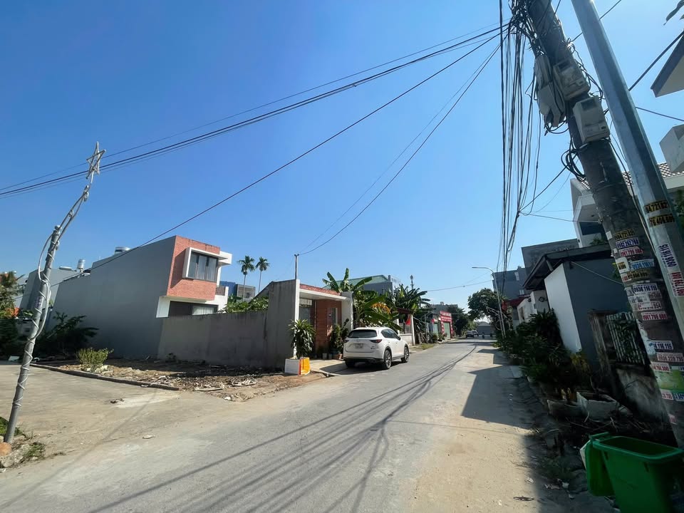 Đất nền góc mặt đường Nhà Mạc, Tràng Cát 67,5m² giá 3,038 tỷ - Tiềm năng đầu tư tốt!