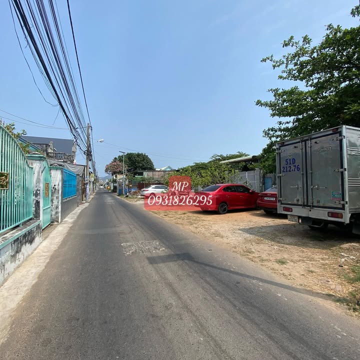 Đất mặt tiền hẻm kinh doanh Phước Tỉnh 379m² giá 5.7 tỷ - Cách biển chỉ 800m!