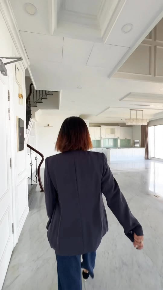 Penthouse Tháp Hawaii Q.2 400m² giá 75 tỷ - Hồ bơi riêng, view sông tuyệt đẹp!