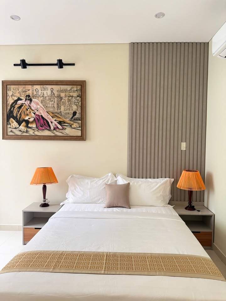 FrontHouse 427m² Trần Quang Khải Q1 giá 32.5 tỷ - Đầu tư sinh lời ngay!