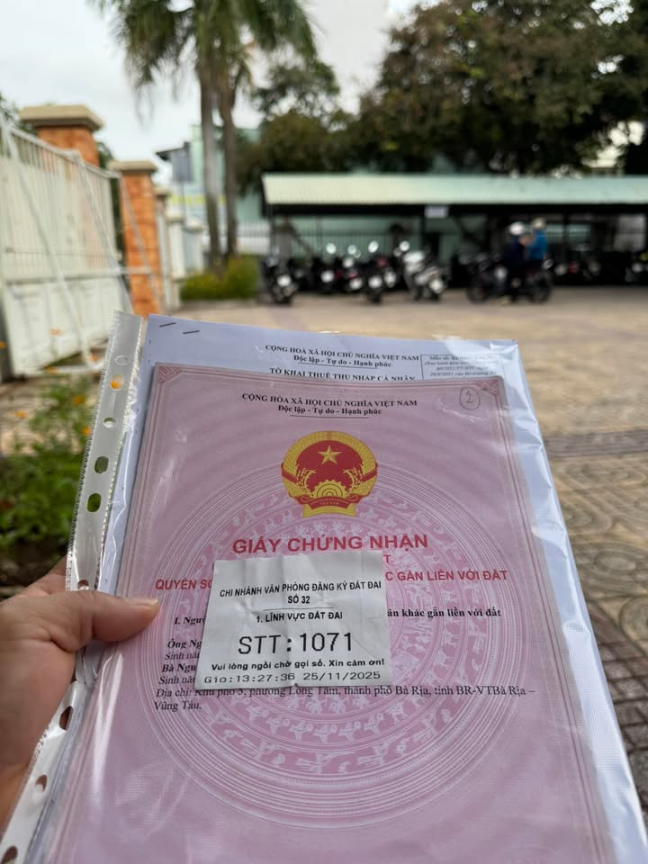 Nhà bán tại Đất Đỏ, Bà Rịa - Vũng Tàu 100m² giá 1.4 tỷ - Nhà mới, vị trí trung tâm!