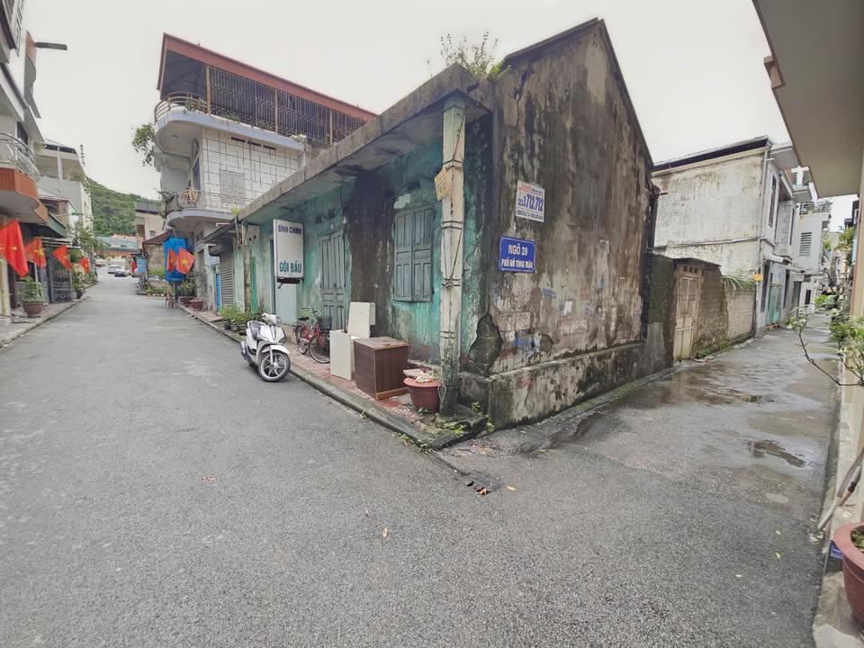 Đất lô góc mặt phố Minh Khai Cẩm Tây 148.2m² giá 4 tỷ - Kinh doanh sầm uất!