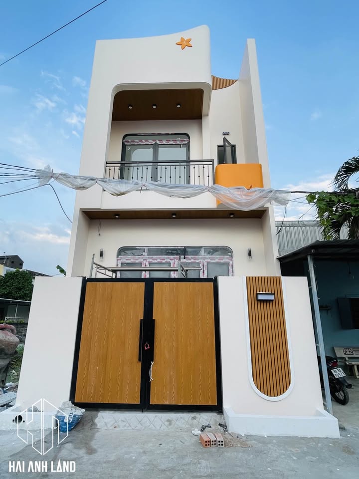 Nhà phố Rạch Giá 65m² giá 2.89 tỷ - Vị trí trung tâm thuận lợi!