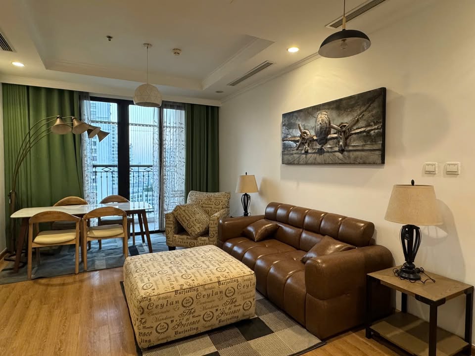 Căn hộ Royal City 72A Nguyễn Trãi 3PN giá 25 triệu - Full nội thất sang trọng!