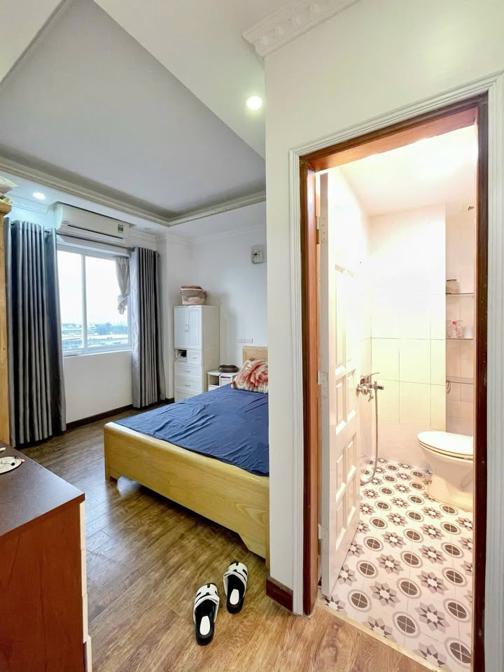 Căn hộ CT 13A Ciputra Tây Hồ 100m² giá 11 triệu - Nhận nhà ngay!