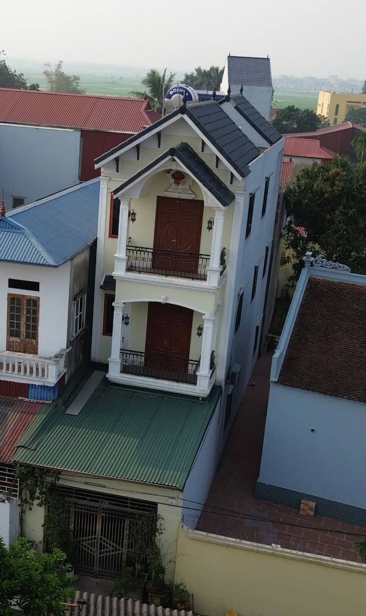 Nhà 3 tầng Quảng Phú Cầu, 94m² giá 4 tỷ - Đầu tư sinh lời cao!