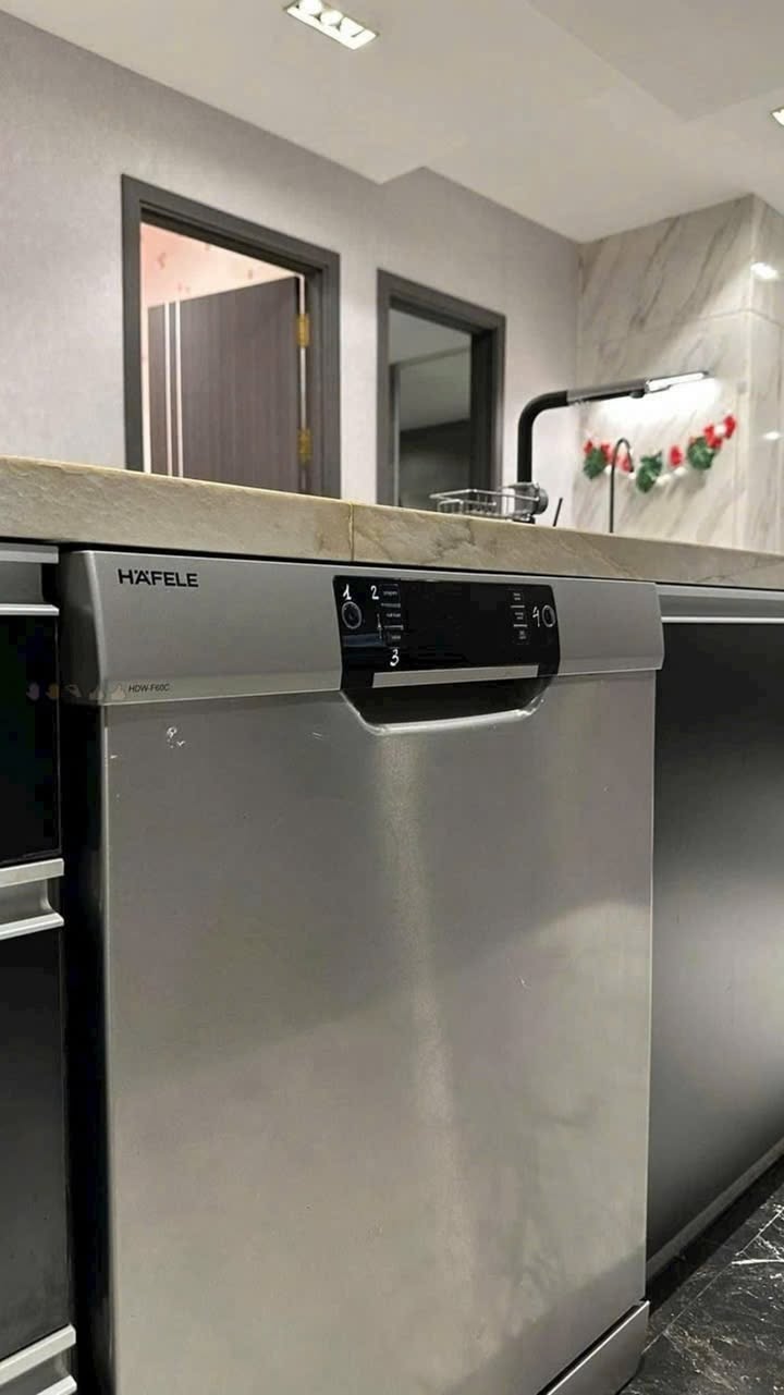 Căn hộ Royal City 112m² cho thuê - Đầy đủ nội thất, đẹp mắt!