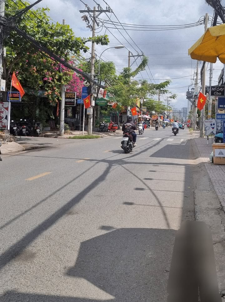 Mặt tiền kinh doanh Lê Văn Lương, Nhà Bè 186m² giá chỉ 16 tỷ - Dòng tiền ổn định!