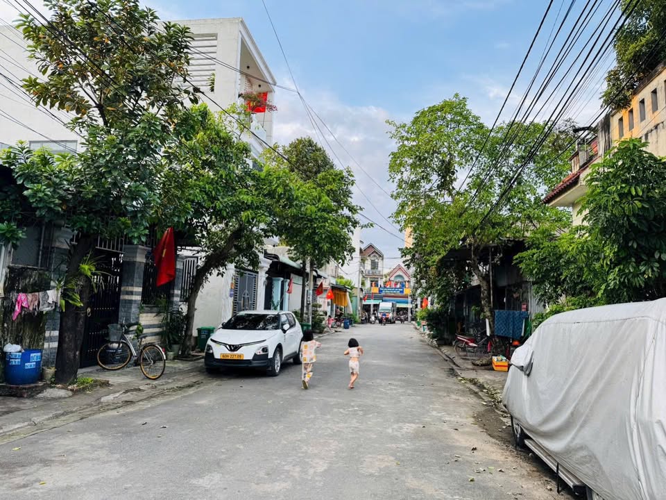 Đất nền Long Hưng Biên Hòa 95m² giá 3.25 tỷ - Hai mặt tiền đẹp, tiện xây dựng!