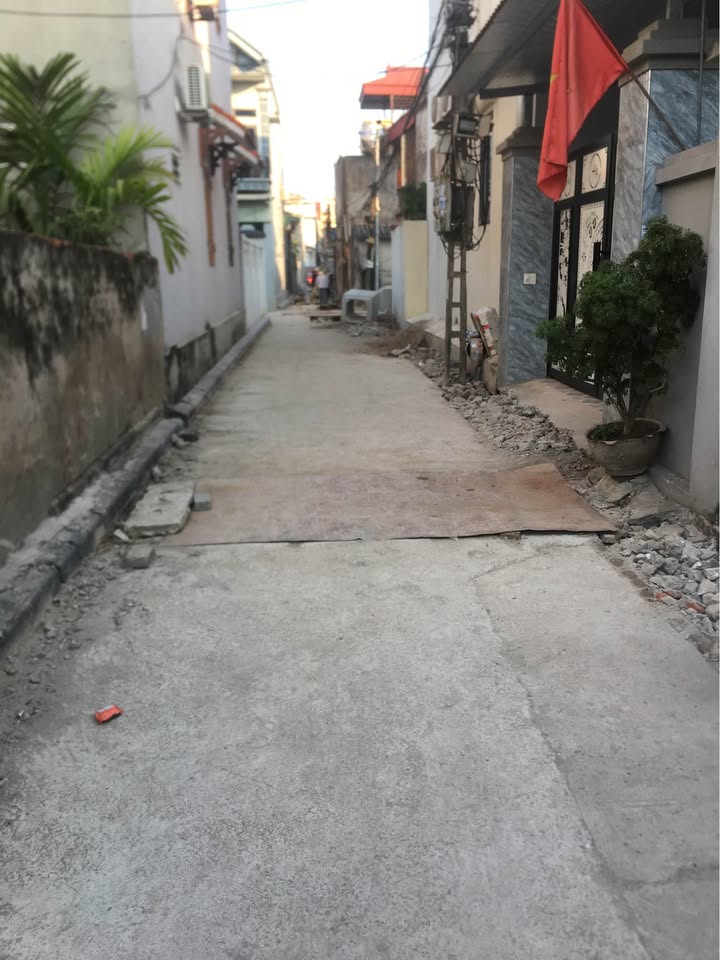 Đất tặng nhà 1 tầng tại Uy Nỗ, Đông Anh 43m² giá 8 tỷ - Sổ hồng chính chủ!