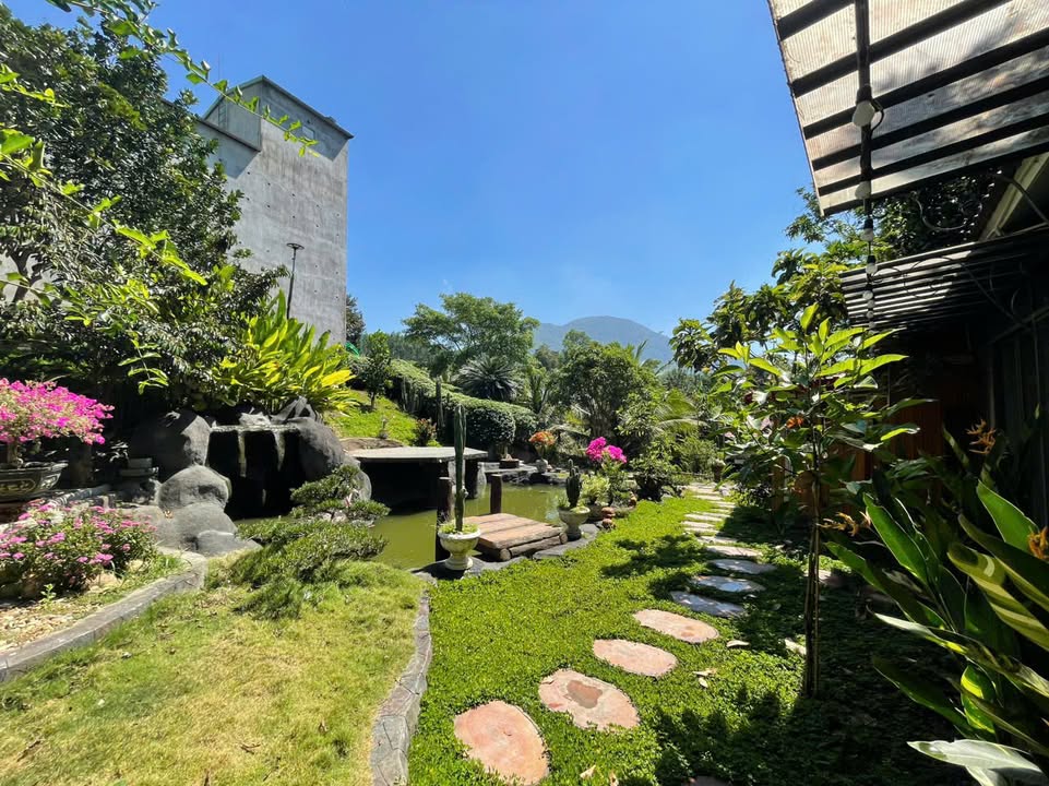 Nhà vườn Diên Khánh 1.719m² giá 4.9 tỷ - Thiết kế hoàn hảo, nghỉ dưỡng lý tưởng!