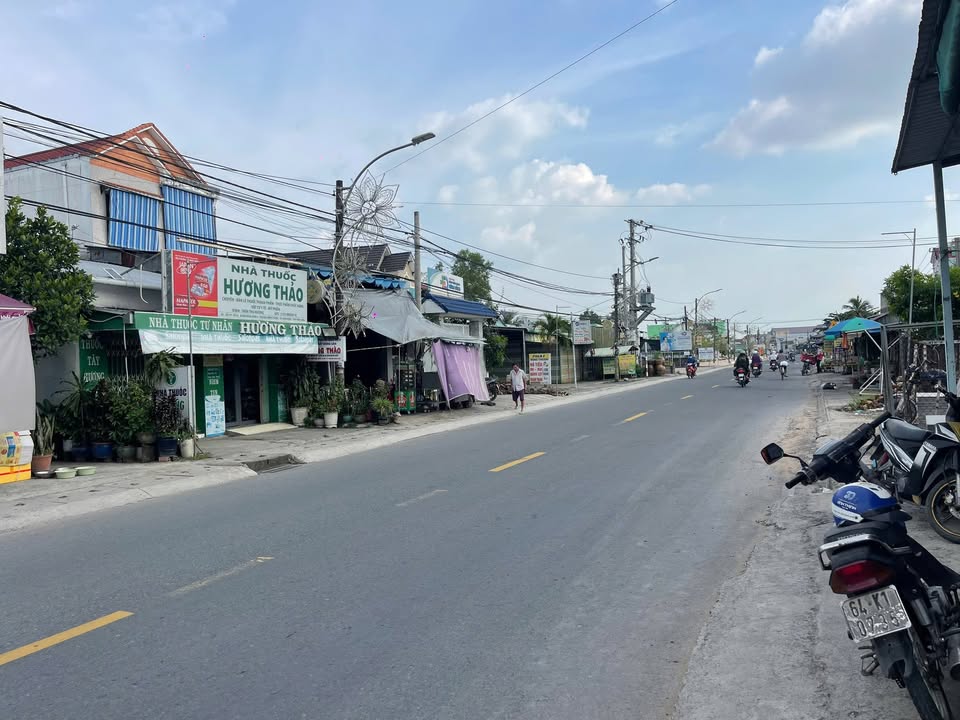 Nhà cho thuê đường Lưu Nhơn Sâm, Vĩnh Long 175m² chỉ 11 triệu/tháng - Kinh doanh sầm uất!