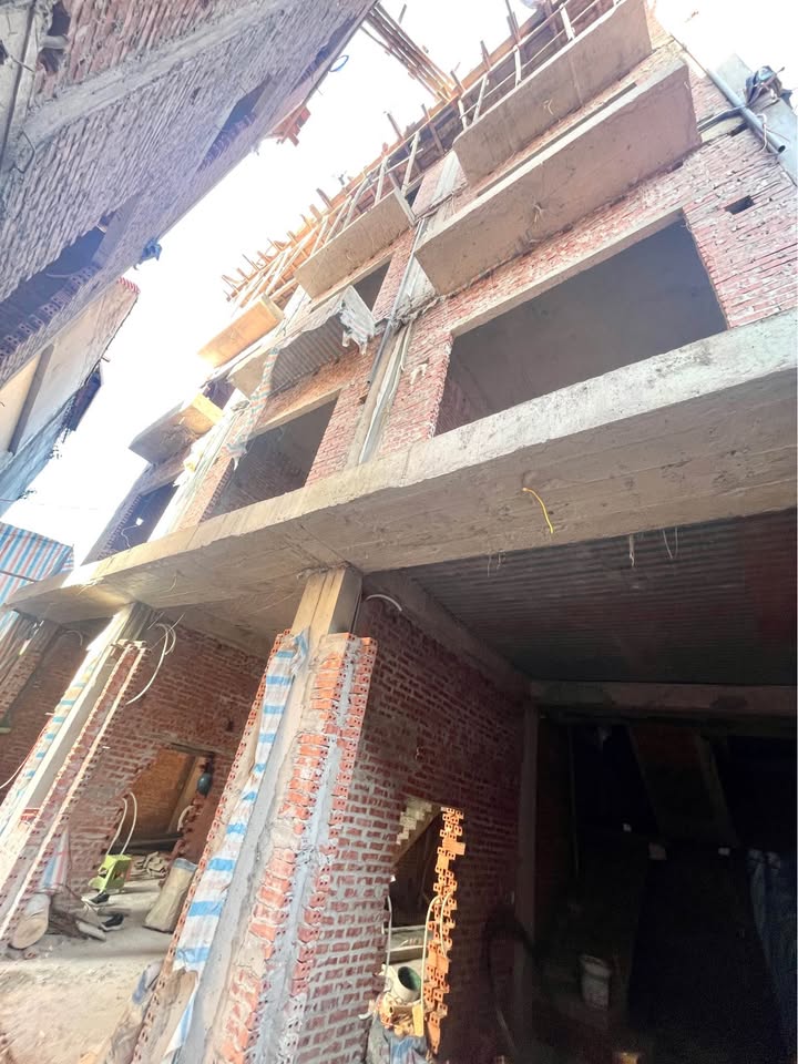 Nhà 4 tầng phường Trần Hưng Đạo, Thái Bình 150m² giá 2 tỷ - Sẵn sàng vào ở!