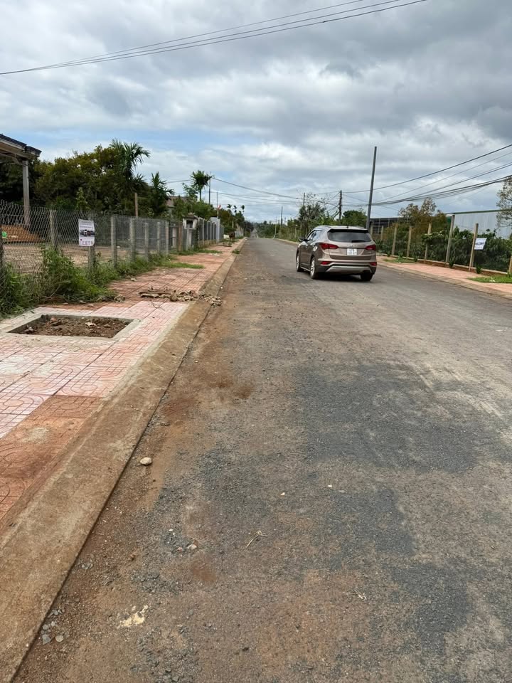 Đất thổ cư xã Krông Năng 2210m² giá 2.223 tỷ - Cơ hội đầu tư tuyệt vời!