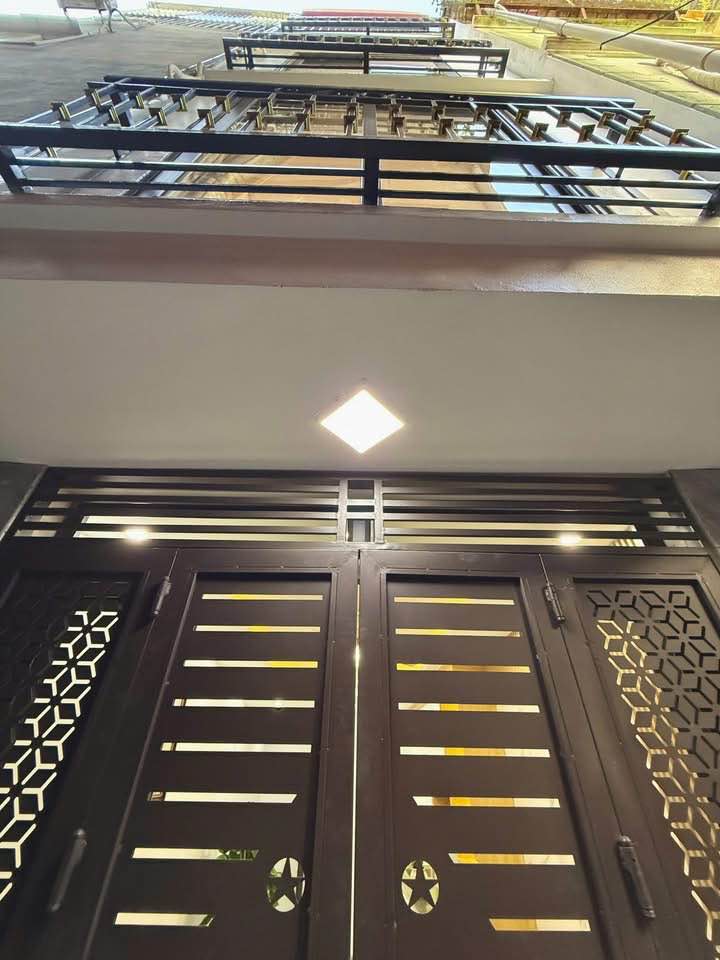 Nhà phố Tân Mai 28m² giá 5.35 tỷ - Hiện đại, nội thất sang trọng!