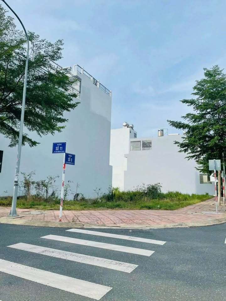 Đất nền Mipeco Nha Trang 163m² giá 13.5 tỷ - Lô góc vị trí đắc địa