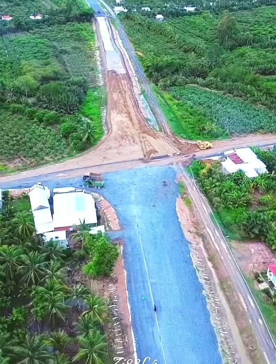 Đất 2 mặt tiền lộ nhựa An Thạnh, Cần Thơ 770m² - Đầu tư sinh lời ngay vị trí đẹp!