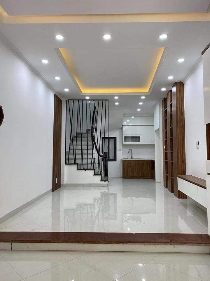 Nhà riêng Dương Nội Hà Đông 30m² giá 5.5 tỷ - Sổ đỏ chính chủ, gần AEON Mall!