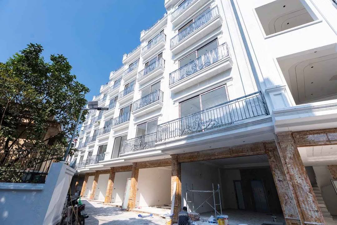 Nhà phố Phùng Hưng, Đan Phượng 50m² giá 9 tỷ - Chính chủ bán gấp!