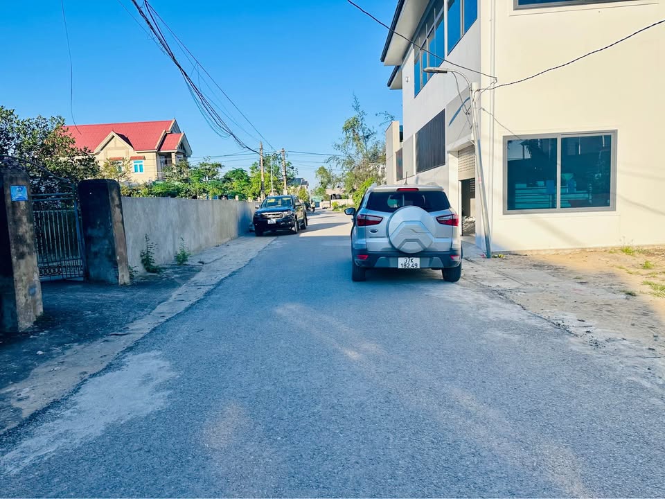 Đất nền lô góc Trương Văn Lĩnh 136m² giá 2.1 tỷ - Đầu tư sinh lời ngay!