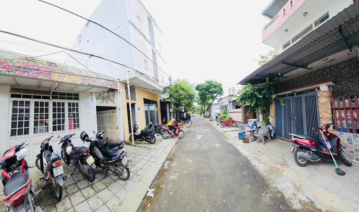 Dãy trọ 200m² tại Thanh Vinh 4, Đà Nẵng giá 4.68 tỷ - Thu nhập ổn định 20 triệu/tháng!