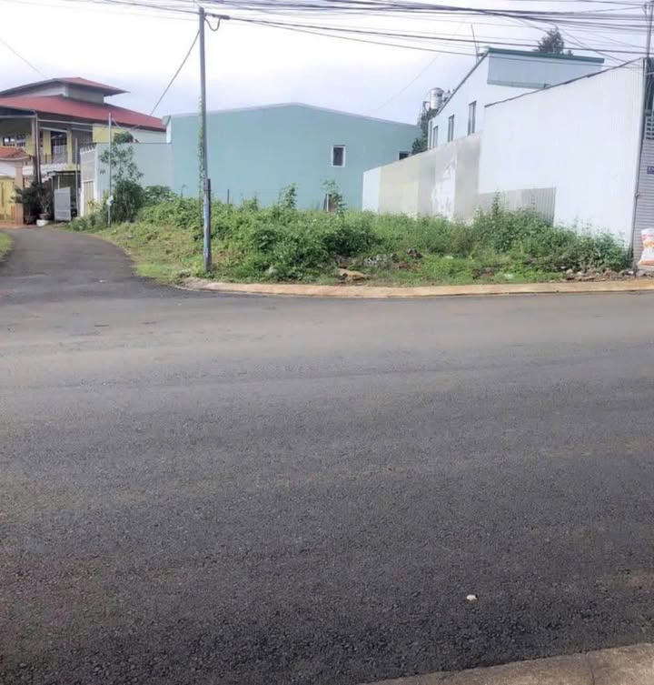 Đất nền thổ cư lô góc 118m² mặt tiền đường Trần Nguyên Hãn - Giá chỉ 650 triệu!