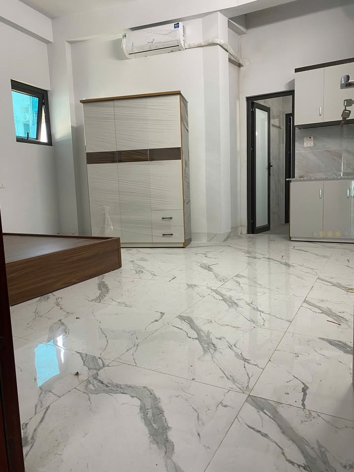 Phòng cho thuê Ngõ 123 Yên Xá 30m² giá chỉ 3.4 triệu - Full nội thất, ở ngay!