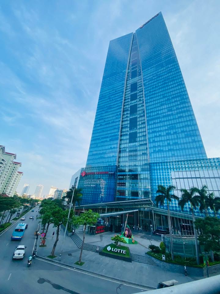 Nhà Đào Tấn 62m² giá nhỉnh 17 tỷ - Mặt tiền rộng, ô tô đỗ cửa!