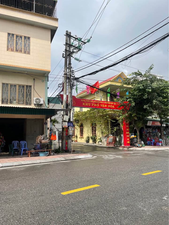 Đất nền lô góc tại Khu phố Hà Tu, Hạ Long 91.3m² - Giá chỉ 1.5 tỷ VND!