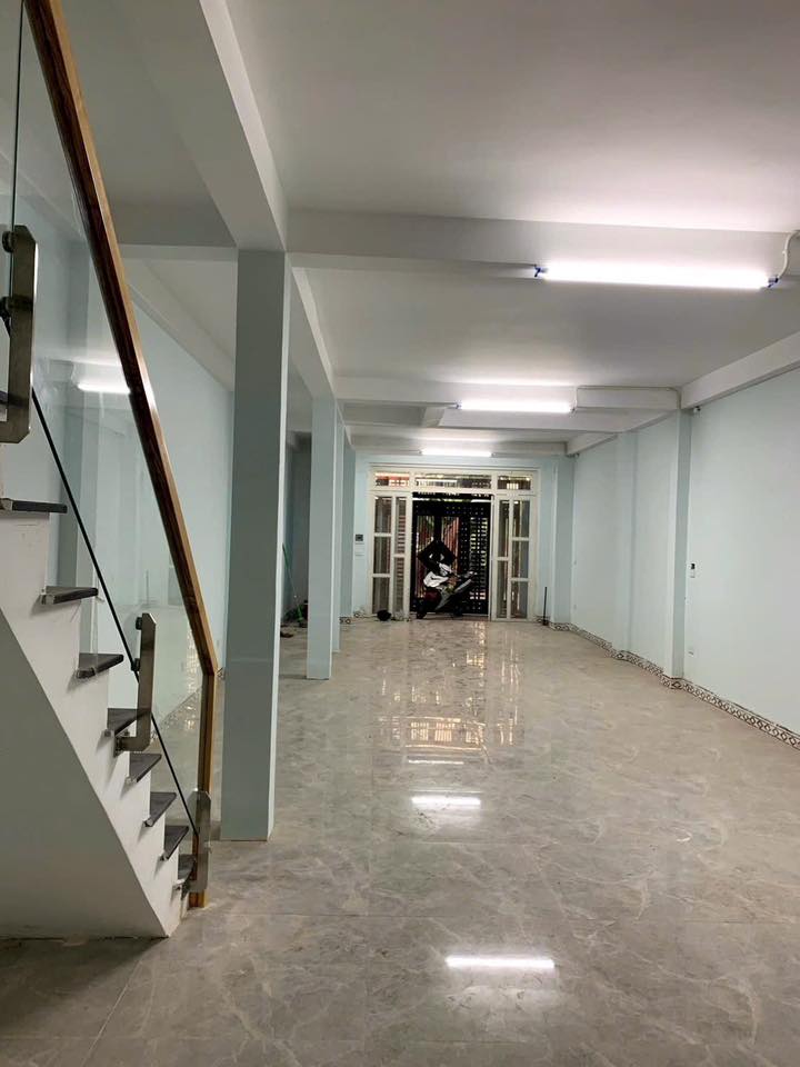Nhà phố cho thuê mặt tiền đường nhựa 5m Hiệp Thành Q12, 110m² - Giá chỉ 7.5 triệu/tháng!