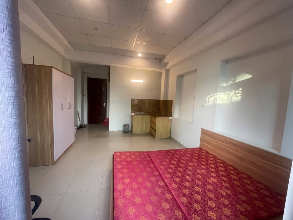 Studio cho thuê Lô C3 Hồ Ba Mẫu, Đống Đa 30m² - Vào ở ngay!