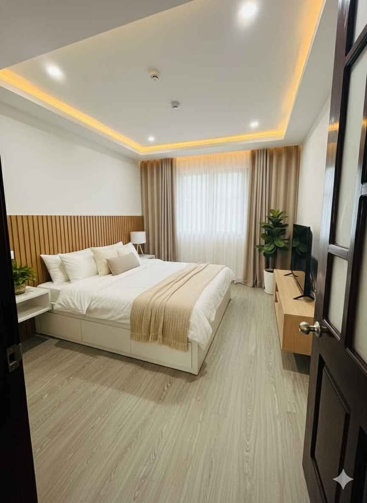 Nhà đẹp tự xây 30m² tại đường Phạm Văn Đồng, giá 5.5 tỷ - Không thể bỏ lỡ!