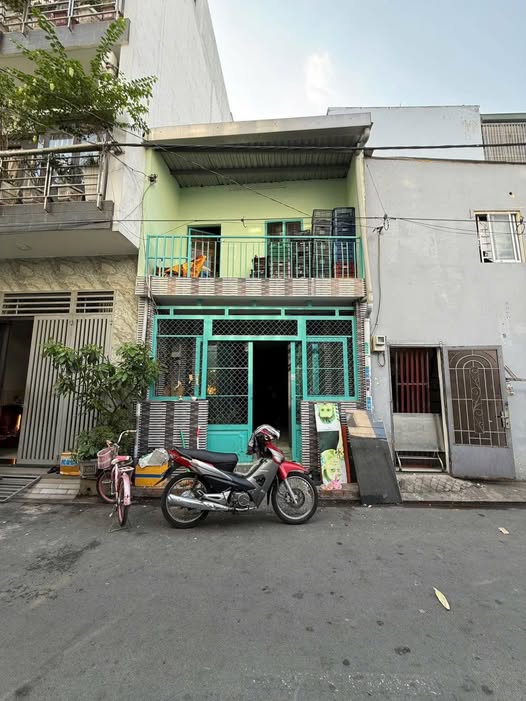 Nhà Bình Tân 79m² giá 6.5 tỷ - Hàng hiếm, xe hơi tránh nhau!