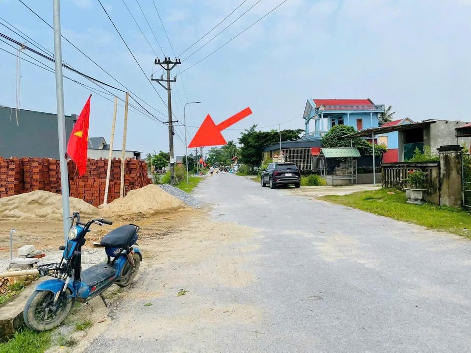 Đất chính chủ Quảng Hợp, Quảng Xương 125m² giá 800 triệu - Đường nhựa rộng rãi!