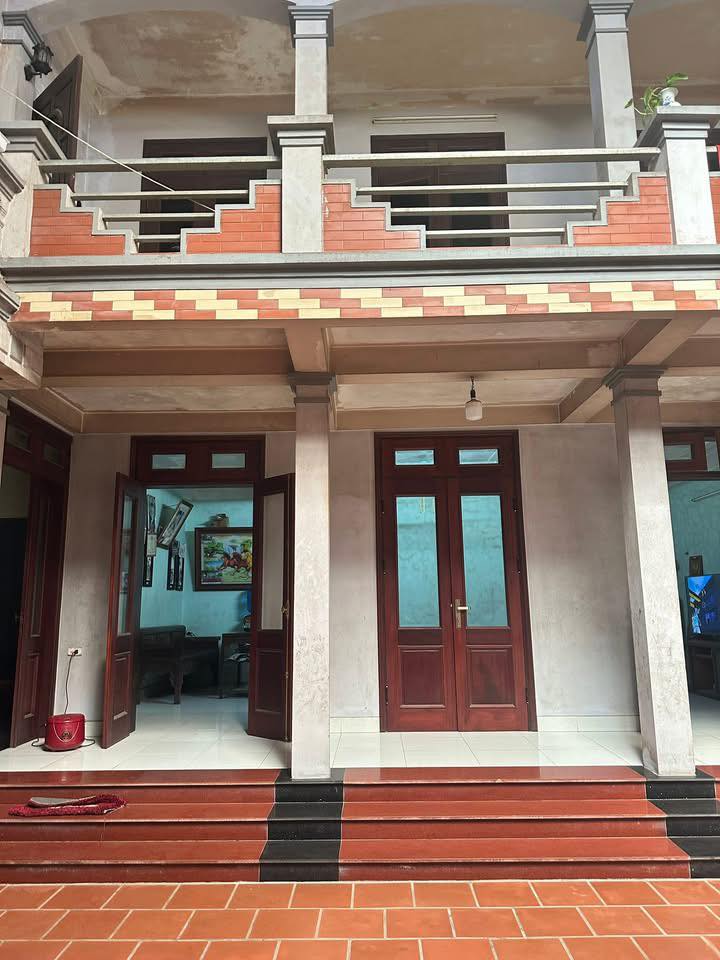 Đất thổ cư 120m² thôn 2, Tây Phương, Thạch Thất - Giá 3.5 tỷ, sẵn nhà 2 tầng!