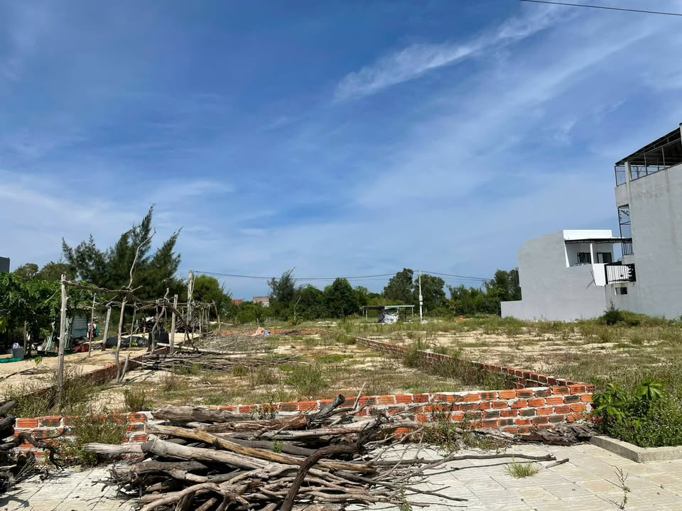 Đất ven biển Duy Hải 150m² giá 2.325 tỷ - Đầu tư tiềm năng sát biển!