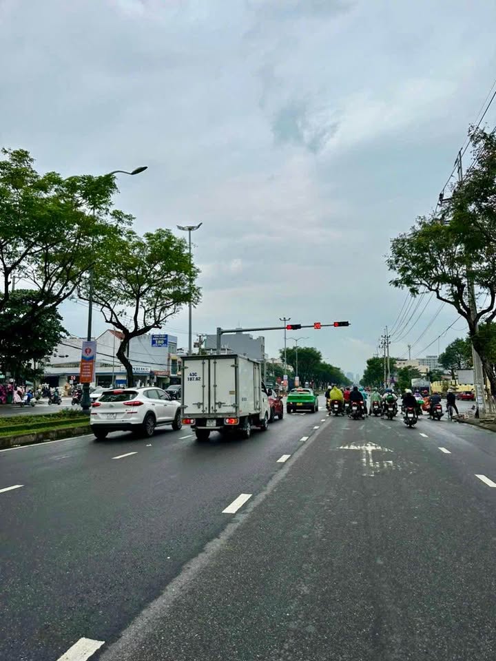 Đất mặt tiền Lê Văn Hiến, Khuê Mỹ, Ngũ Hành Sơn 440m² giá 34.76 tỷ - Cơ hội đầu tư tuyệt vời!