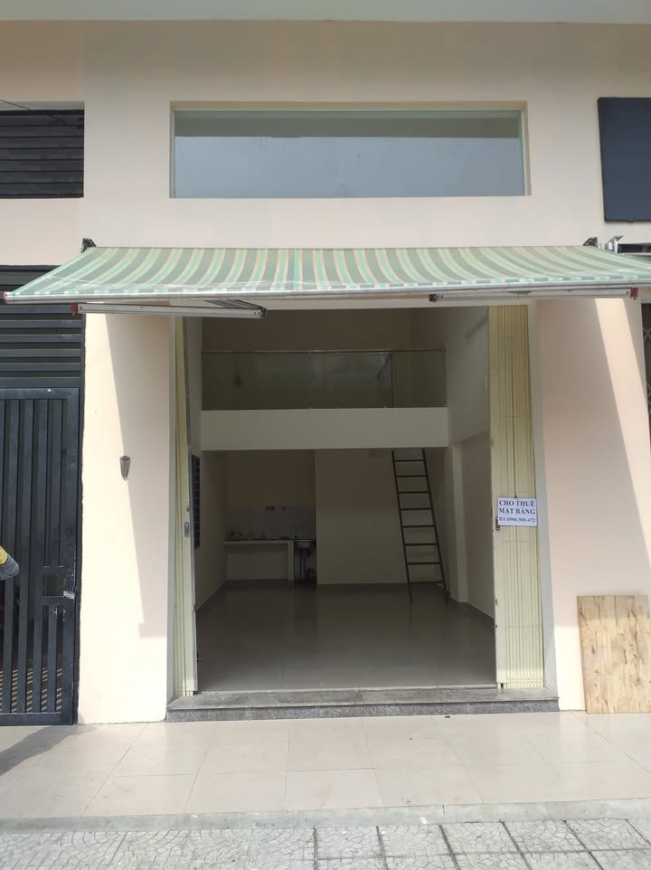 Mặt bằng cho thuê mặt tiền đường Phan Đăng Lưu 40m² giá 6 triệu - Cơ hội kinh doanh tuyệt vời!