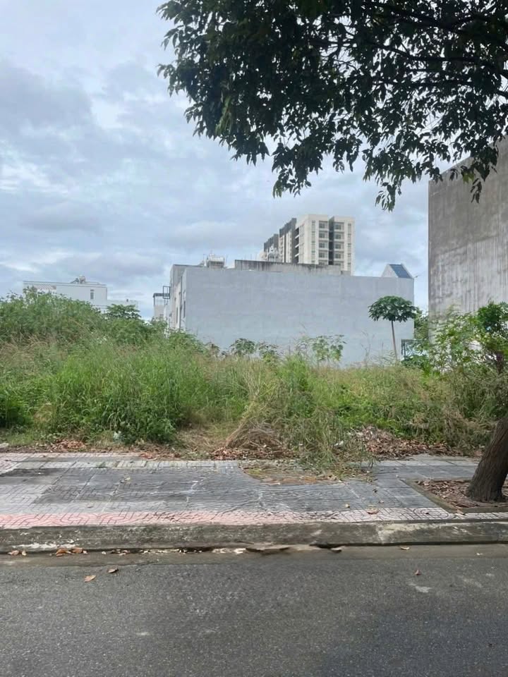 Nhà riêng mặt tiền đường Nguyễn Hồng Lam, Bà Rịa 101m² giá 3.9 tỷ - Sổ hồng chính chủ!