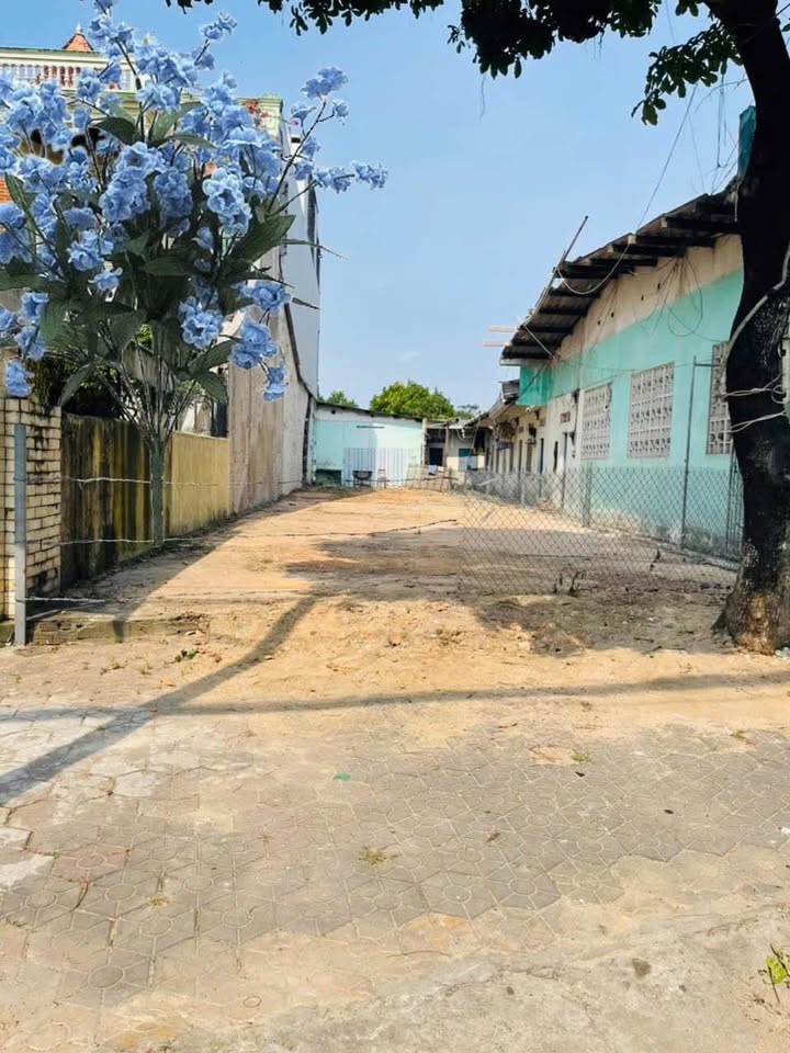 Cho thuê mặt bằng đường Chu Văn An, Quảng Ngãi 188m² - Phù hợp kinh doanh mọi loại hình!